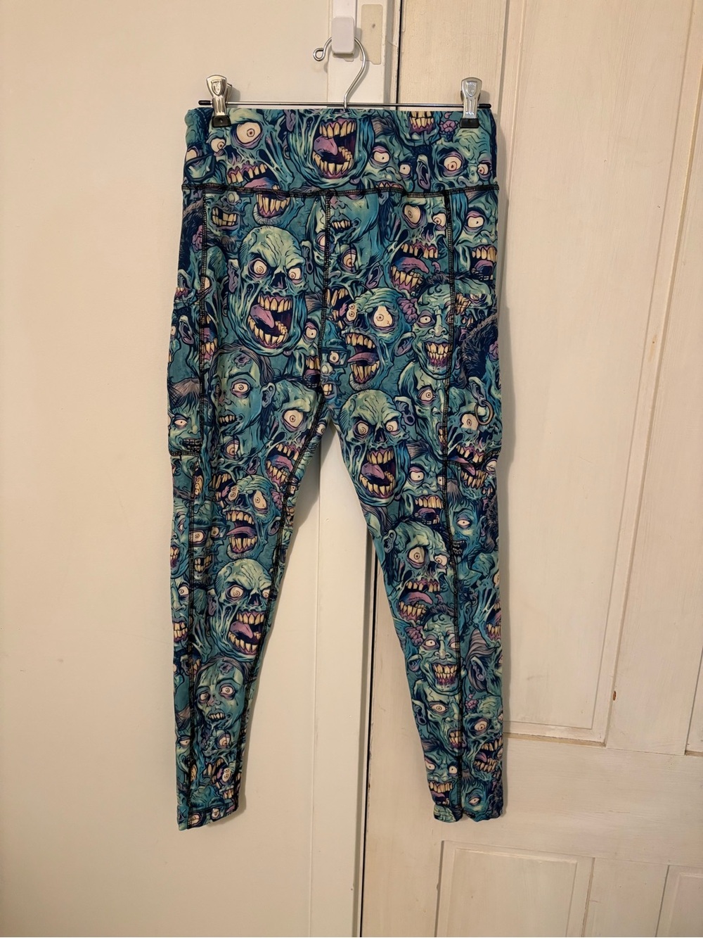 Women’s Teal Graphic Zombie Print Leggings